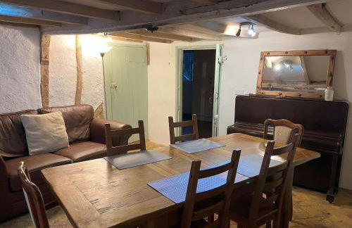 15th Century Thatched Cottage - Foto 3