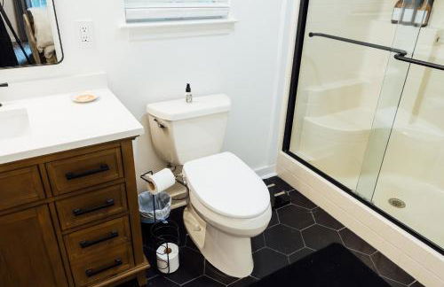 Dahlonega Escape, Wineries, Game Room, Hiking - Photo 22