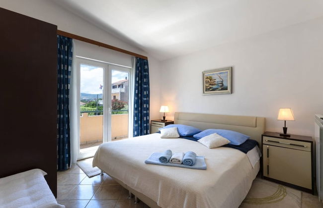 Bright and Spacious Apartment With Terrace in Kastel Stafilic - Foto 4