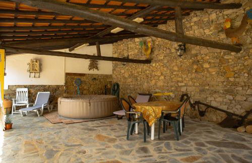 A Sobreirinha Jacuzzi e Pet Friendly - Foto 38