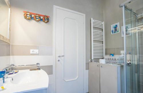 Villa Liliana - Stella Marina - Trilocale Elegante con Balcone Vista Mare - Accesso Diretto alla Spiaggia - Foto 24