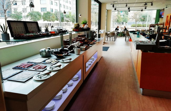 Aparthotel Aura Park Fira Barcelona - Photo 62