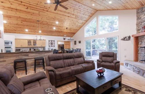 Hillside Hideaway - game rm - master spa - Luxury - Foto 4