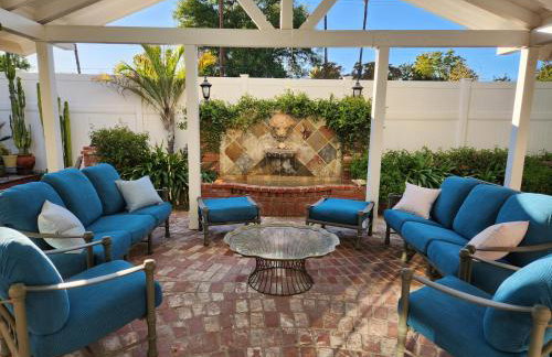 4 BR Encino Home w/ Amazing Yard, Near Everything - Foto 1