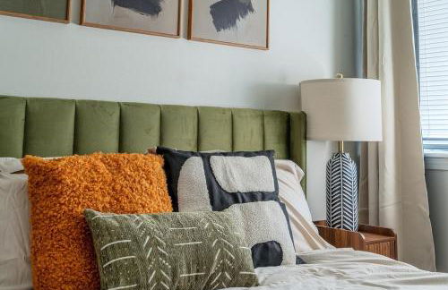 Heritage Haus - Luxe 2BR w Deck, Pets OK, Wi-fi, Near Marietta Sq - Foto 37