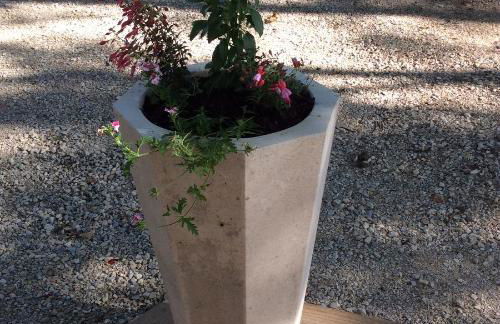 La Tour Hexagonale for 2 with shared pool - Foto 13