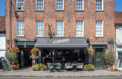 Marlow Family Retreat, Short Stroll into Town - Photo 42