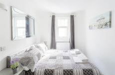 Driftwood Luxury Apartment - Photo 26