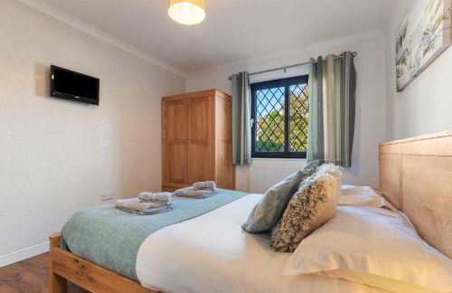 Hazelglade Cottage - Hot Tub, Games Room, Pet Friendly - Photo 24