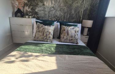 30 percent off! Lovely Yorkshire Duplex - Sleeps 6 - Netflix - Foto 8