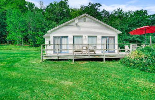 Hawley Home with Deck 4 Mi to Berkshire East Resort - Foto 22