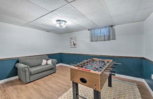 Airy Cottage Close to Rock Lake with Fire Pit! - Foto 27