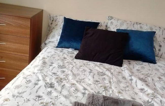 Spacious 3bed House in Walsall With Parking Onsite - Foto 11