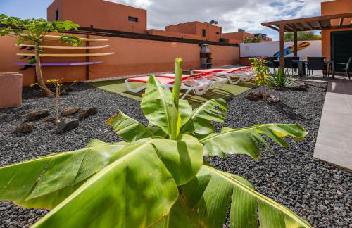 Sunrise Surf House, Big Garden, Hot Tub, Parking, super-fast free Wi-Fi - Foto 12