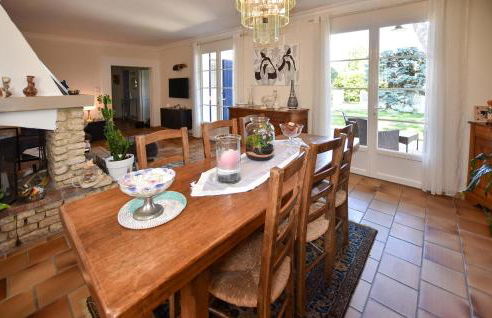 Stunning Home In Morières-Lès-Avignon - Foto 13