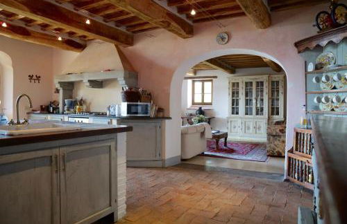 Villa Calcina, Beautiful Tuscan Farmhouse - Photo 13