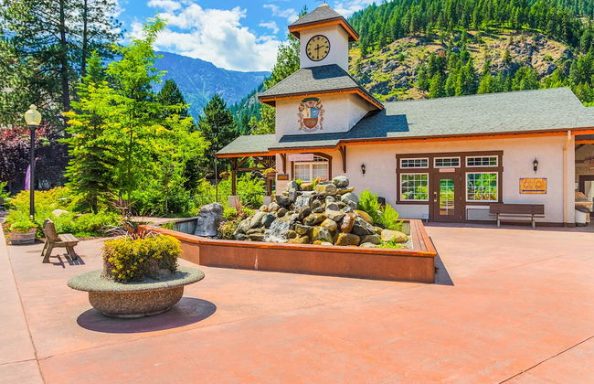 Icicle Village Winter Wonderland. Pool - Foto 28