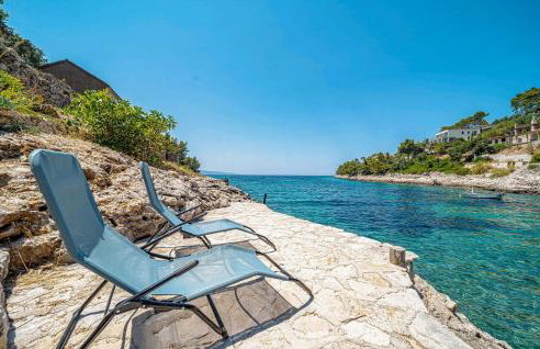 4 Bedroom Gorgeous Home In Korcula - Photo 25