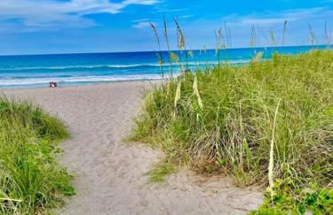 House with Heated Pool near to Florida Beaches - Foto 50