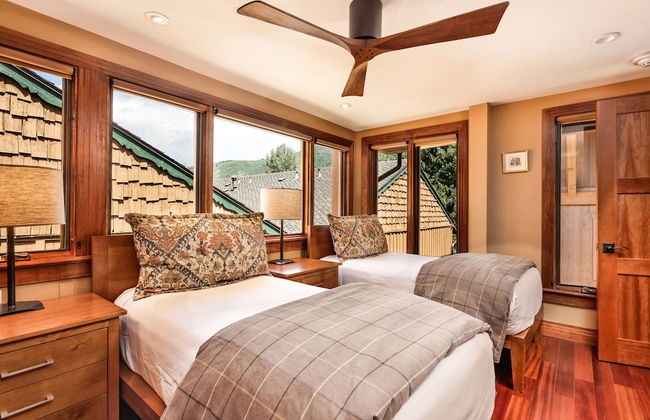 Fasching Haus Condominiums by Frias - Foto 25