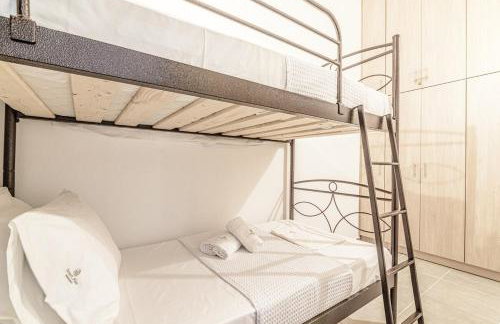 Elysian Stone Villa with Pool & Mountain View - Photo 17