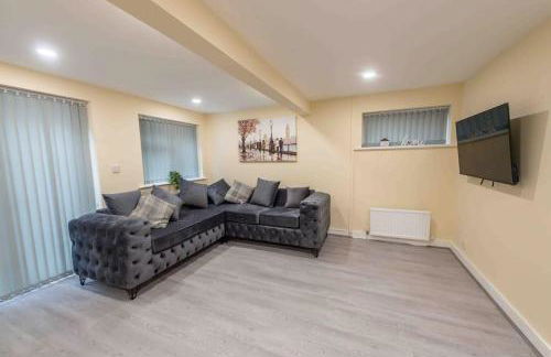 Beautiful, Peaceful, 5 Bedroom home with Hot Tub! - Foto 40