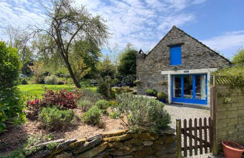 Hayloft at Kergudon Gîtes, Couples' gîte with pool - Foto 3