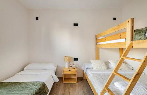 O Lar de Laura Casa familiar para escapada tranquila con piscina y sala de juegos cerca de Vigo - Foto 14