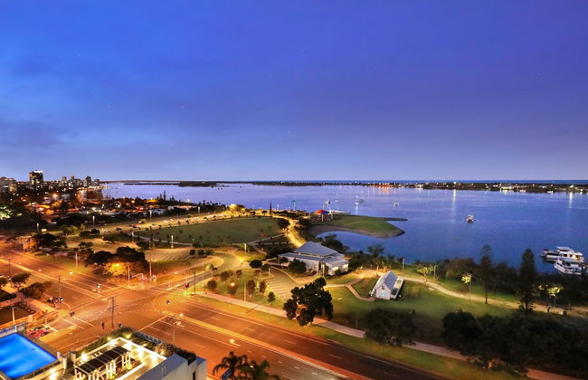 Palmerston Tower on Southport Broadwater - Foto 35