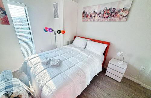 Zesty Orange Abode (438) - Foto 51