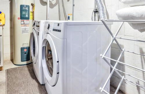 Bear Pause Retreat & The Stone House - Photo 61