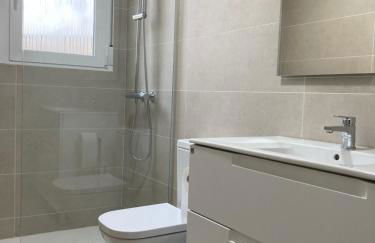 MON ART - Piso turístico en el centro de Logroño - ESTACIÓN DE TREN LOGROÑO - Foto 13