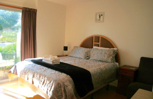 Sea Vista Apartments - Photo 12