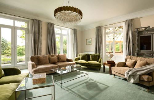 Downwood Vineyard Manor House in Idyllic Countryside - Photo 60