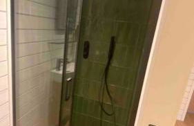 brand new cozy cabin with parking - Foto 30