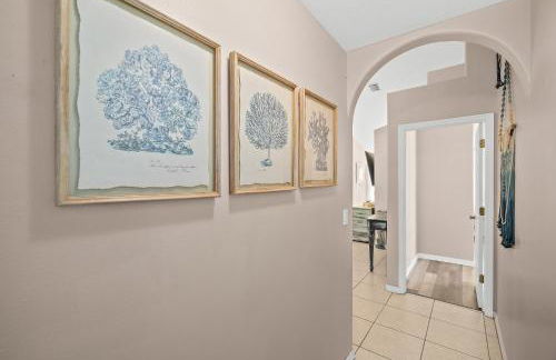 Sunset Serenity - 3BR Beach Townhome with outdoor patio - NEW HOT TUB, Steps to Ocean Fun! - Foto 28