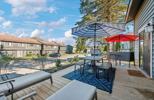 3BR Ski Resort Townhome-Sleeps 7 - Foto 33