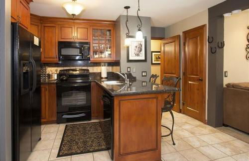 St Anton Courtyard View Ski-In and Out 1 Bedroom Condo - Foto 16