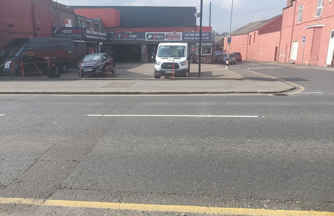 2-beds Studio Located in Parkgate Rotherham - Foto 23