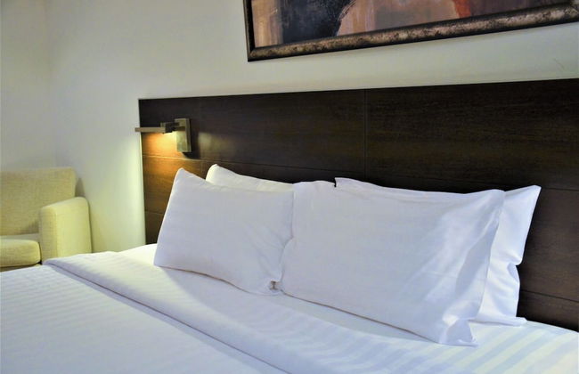 Butterfly Residence - Photo 2