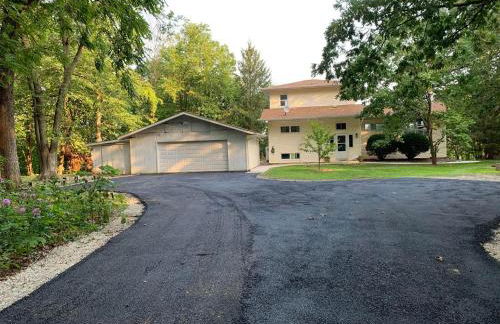 Finn's Hideaway -Modern family river home - Foto 3