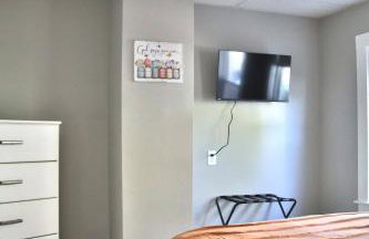 Updated Lakewood Retreat! - Foto 20