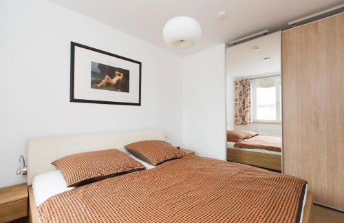 Hafendorf Haus 7 Apartment 5 Nr 89 Parkplatz am Haus - Foto 9