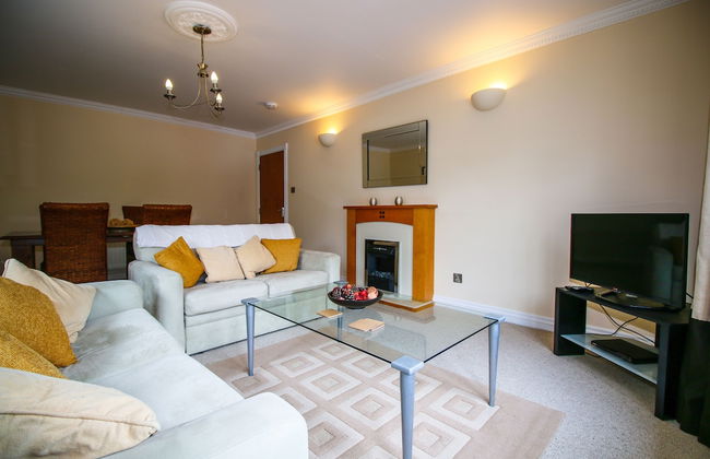 Turnberry Apartments - Photo 41