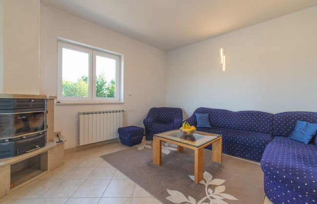 Idyllic Getaway Lovrec Villa With Pool - Foto 14