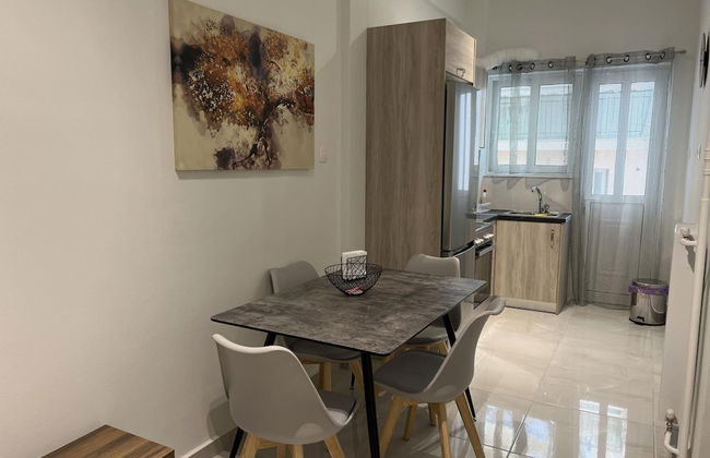 Adelais in Piraeus With 1 Bedrooms and 1 Bathrooms - Photo 7
