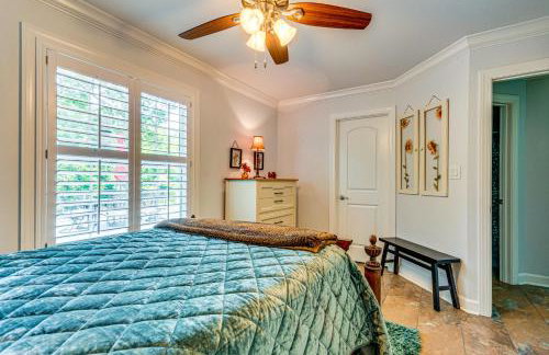 Riverfront Retreat with Fire Pit and Deck - Foto 20