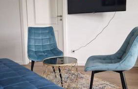 Monkey Magic Mansion 2 BR, next to tram and lake - Foto 13