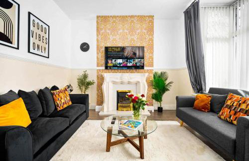 Modern 6-Bedroom Home - Sleeps 12 - Parking - Garden 568P - Foto 7