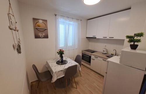 Apartman Studio Nicky - Foto 2